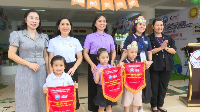 Phòng Giáo dục và Đào tạo thành phố Thủ Dầu Một tổ chức chương trình “Bé với Ngày hội Steam/Stem cấp thành phố năm học 2024-2025”