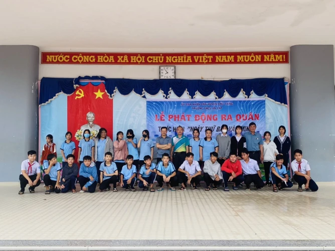 Ngành Giáo dục Dầu Tiếng với Lễ ra quân "Ngày thứ 7 văn minh"