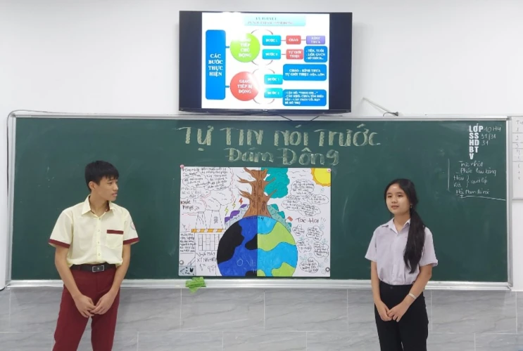 Trường Hoa Sen đào tạo kỹ năng giao tiếp tự tin cho học sinh