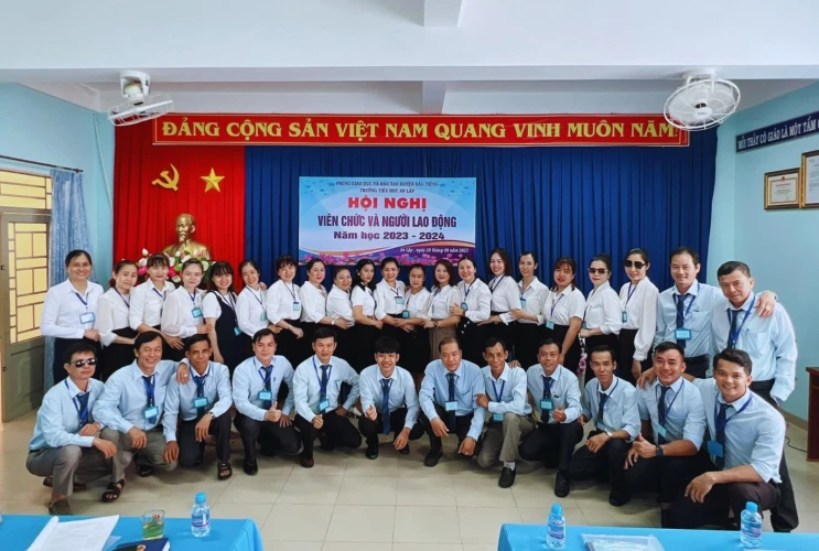 Hội nghị cán bộ viên chức trường Tiểu học An Lập 2023-2024