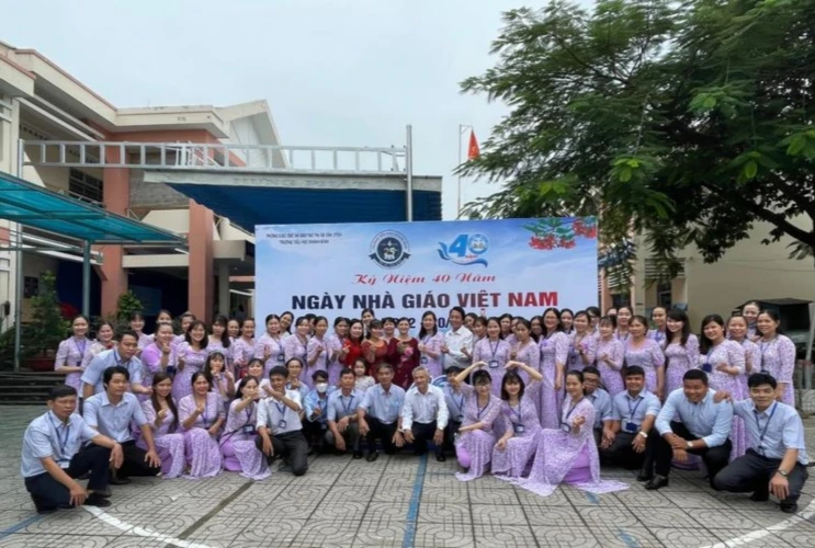 Kỷ niệm 40 năm ngày Nhà giáo Việt Nam