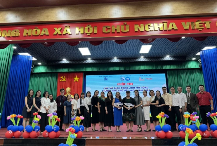 Hội thi "Cúp vô địch Tiếng Anh mở rộng" năm học 2023 - 2024