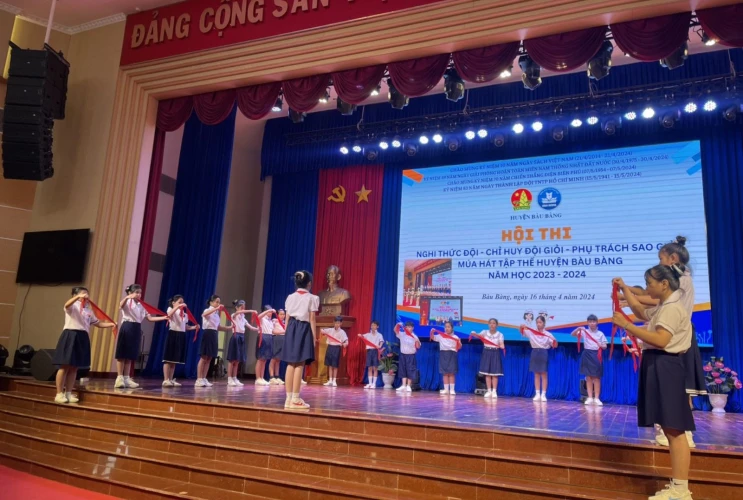 Liên Đội Trường Tiểu học Long Nguyên đã xuất sắc tham gia Hội thi Nghi thức Đội - Chỉ huy Đội giỏi Huyện Bàu Bàng năm học 2023 - 2024