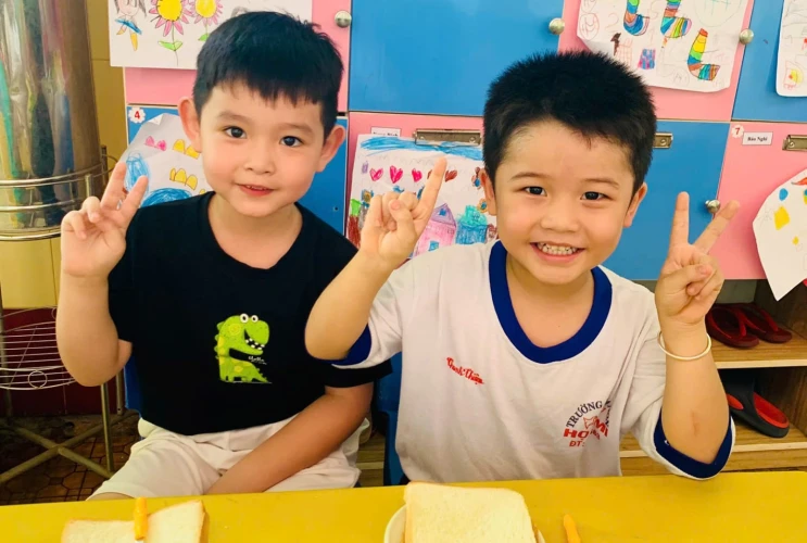 Bé Tập Làm Nội Trợ: Hơn 150 Bé Khám Phá Kỹ Năng Sống Tại Trường Mầm Non Hoạ Mi