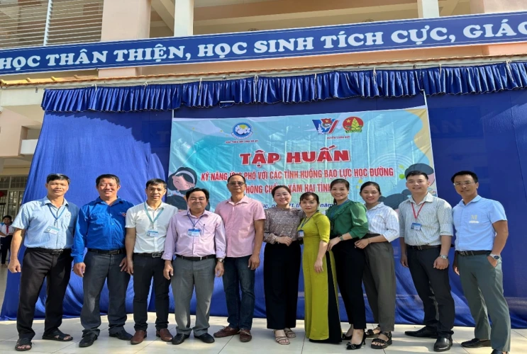 Tập huấn phòng chống bạo lực học đường, xâm hại trẻ em