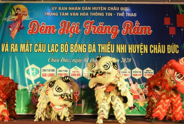 Sôi nổi "Đêm hội trăng rằm" cho các em thiếu nhi