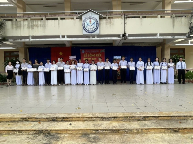 LỄ TỔNG KẾT NĂM HỌC 2023 - 2024