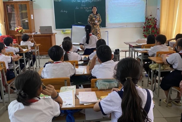 Tiết học chuyên đề môn Toán lớp 4 tại Trường TH Bình Giã