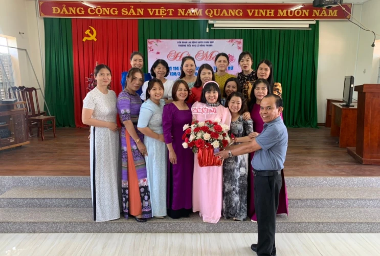 Họp mặt kỷ niệm 114 năm ngày Quốc tế Phụ Nữ (8/3/1910-8/3/2024)