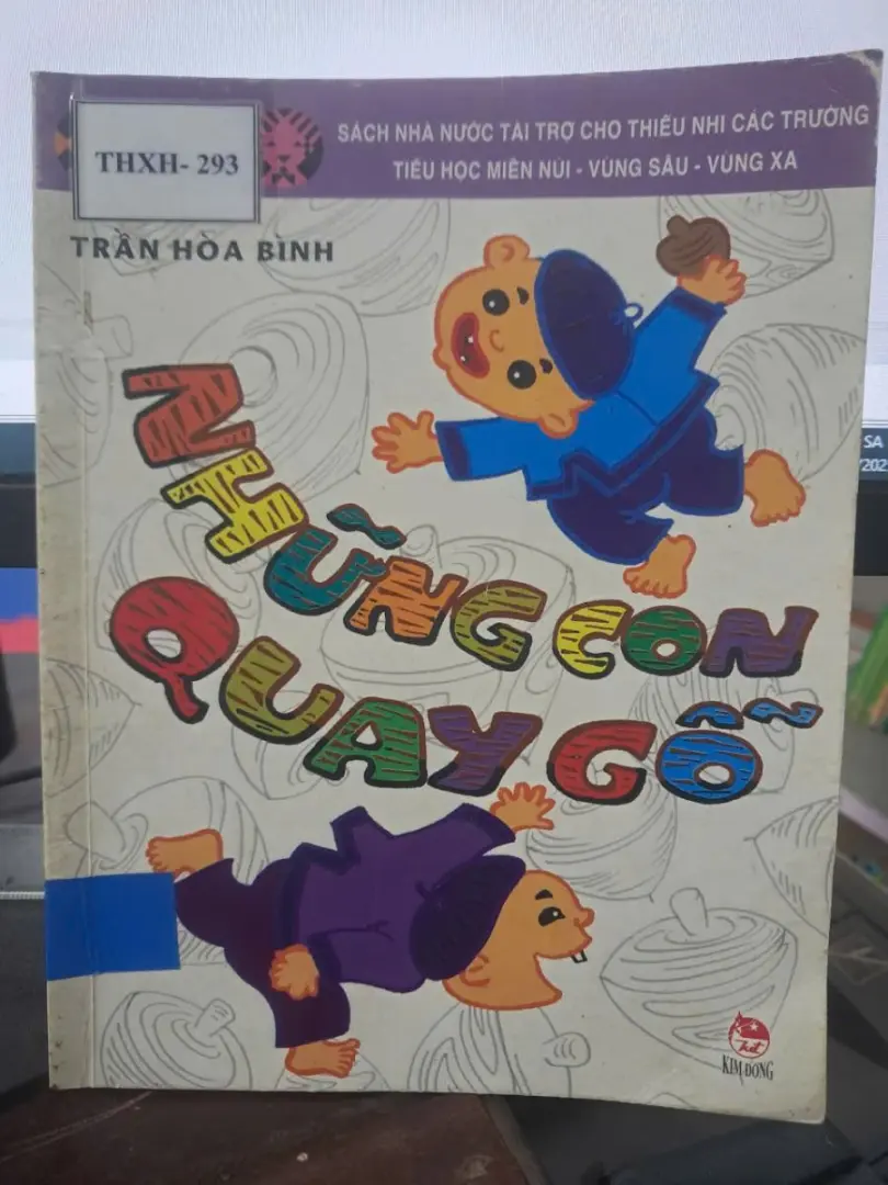 NHỮNG CON QUAY GỖ