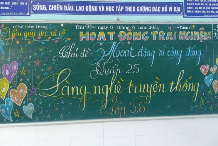 Hoạt động trải nghiệm - Sinh hoạt dưới cờ tháng 3