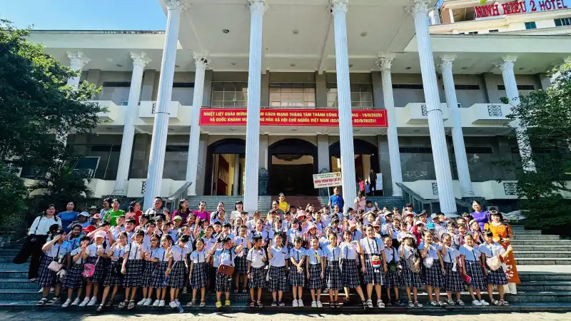 HÀNH TRÌNH HỌC TẬP TRẢI NGHIỆM Ý NGHĨA CỦA HỌC SINH KHỐI 3 TRƯỜNG TIỂU HỌC AN THỚI 2 TẠI KHÁM LỚN VÀ BẢO TÀNG THÀNH PHỐ CẦN THƠ