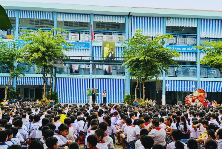 Trang bị hành trang số cho học sinh thời 4.0: An toàn và ứng xử văn minh trên mạng xã hội