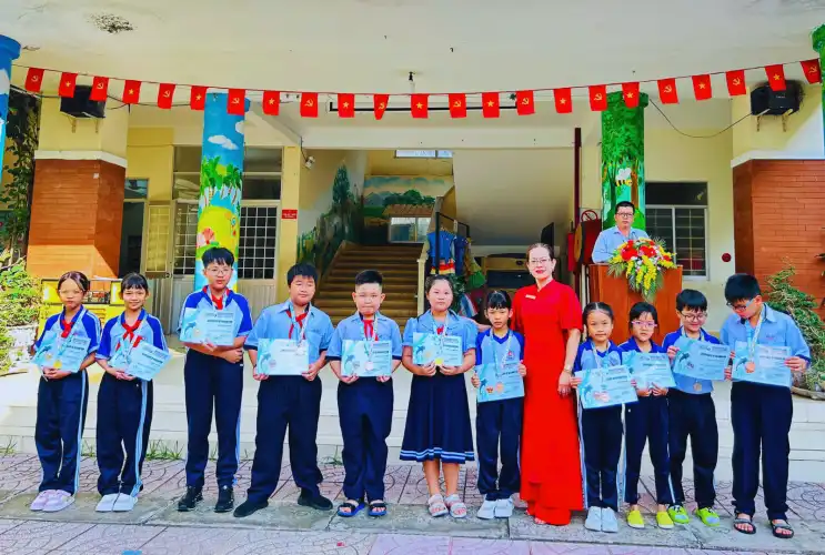 Vinh danh học sinh trường Tiểu học Cái Khế 1 đạt giải tại cuộc thi Toán quốc tế PhiMO và Hội khỏe Phù Đổng