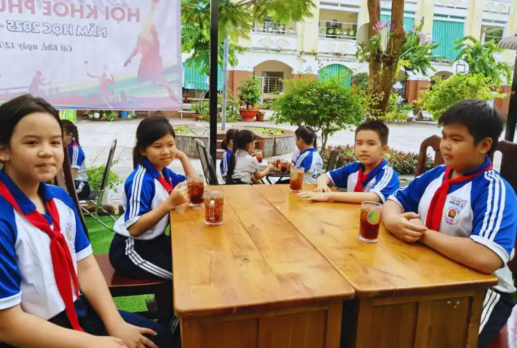 Học sinh trường Tiểu học Cái Khế 1, phường Cái Khế, thành phố Cần Thơ: Thay đổi hành vi, chung tay bảo vệ môi trường – Nói không với rác thải nhựa dùng một lần!