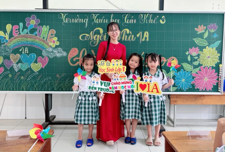 Chào đón học sinh Lớp 1