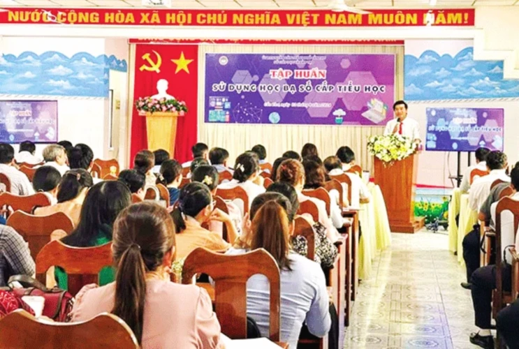 Tiếp tục thúc đẩy triển khai học bạ số