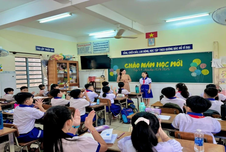Ngày em tựu trường