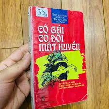 Coô gái có đôi mắt huyền