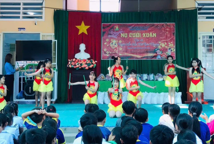 Họp mặt Nụ cười xuân Giáp Thìn năm 2024