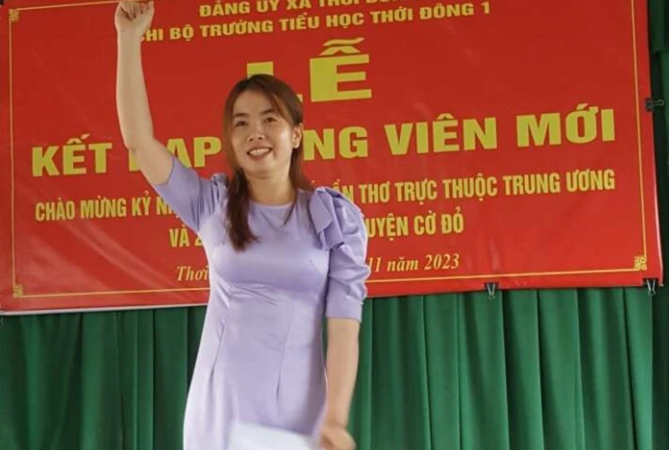 Lễ kết nạp Đảng viên mới
