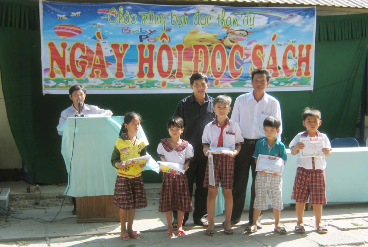 Ngày hội đọc sách - Đồ dùng dạy học