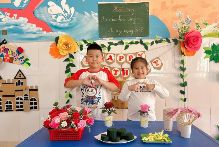 Cùng Em Làm Hoa Mừng Ngày 8/3