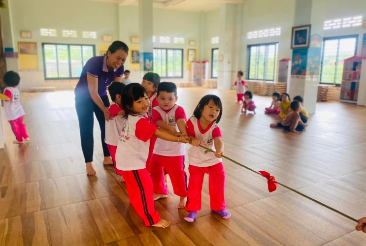 Bé khỏe - Bé vui với hoạt động thể dục thể thao