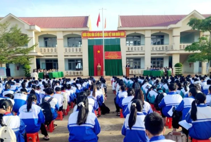 Học sinh THCS Đắk Nang tham dự Kỳ thi học sinh giỏi huyện năm 2024-2025