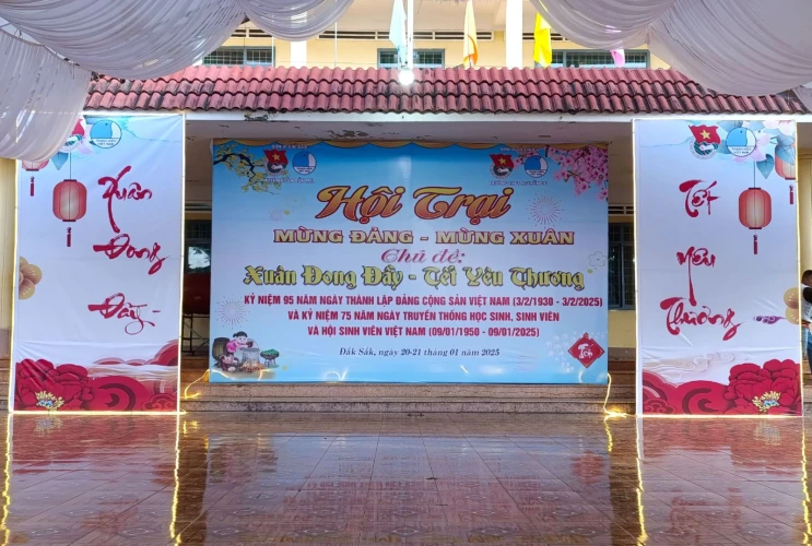 Trường THPT Nguyễn Du Tổ Chức Hội Trại Mừng Xuân 2025