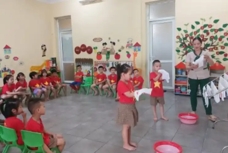 Chủ động phòng bệnh mùa hè cho trẻ em