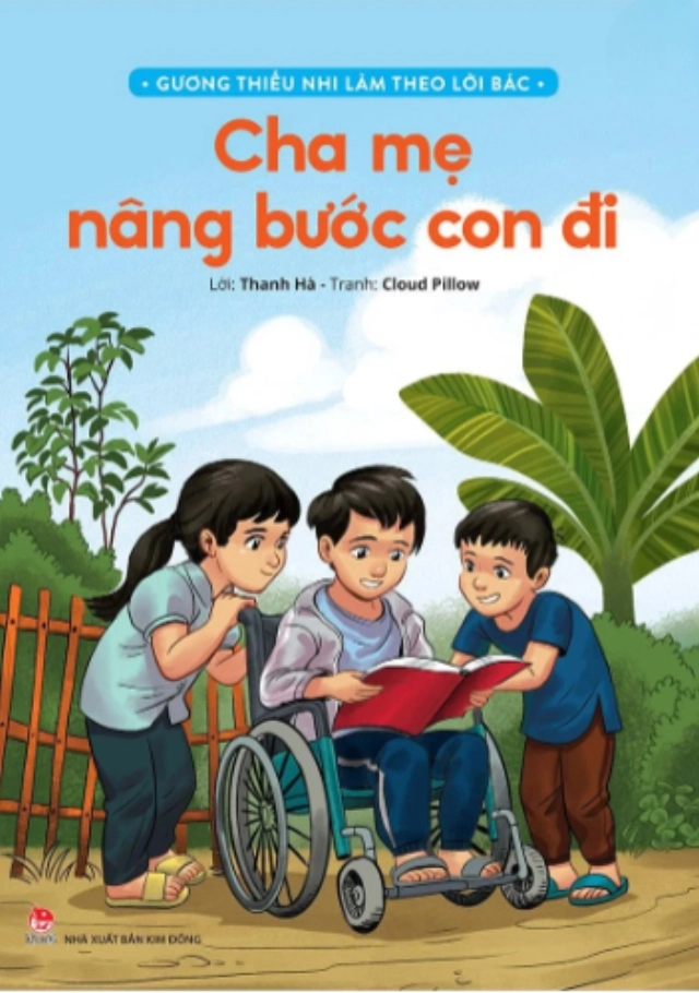 Cha mẹ nâng bước con đi