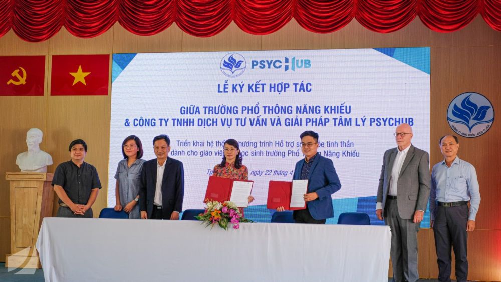 Trường PT Năng khiếu triển khai các Chương trình hỗ trợ sức khỏe tinh thần cho giáo viên và học sinh