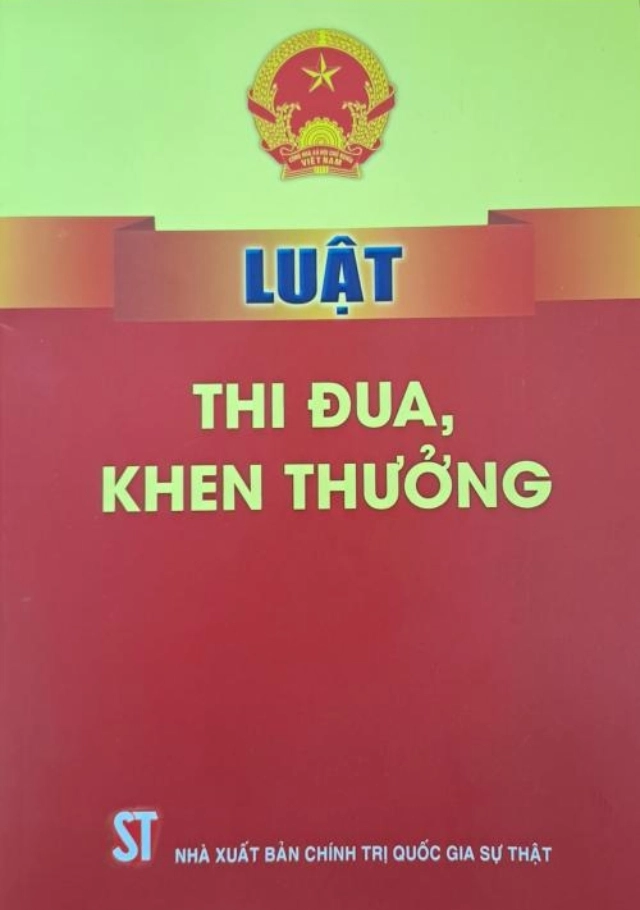 Luật thi đua khen thưởng