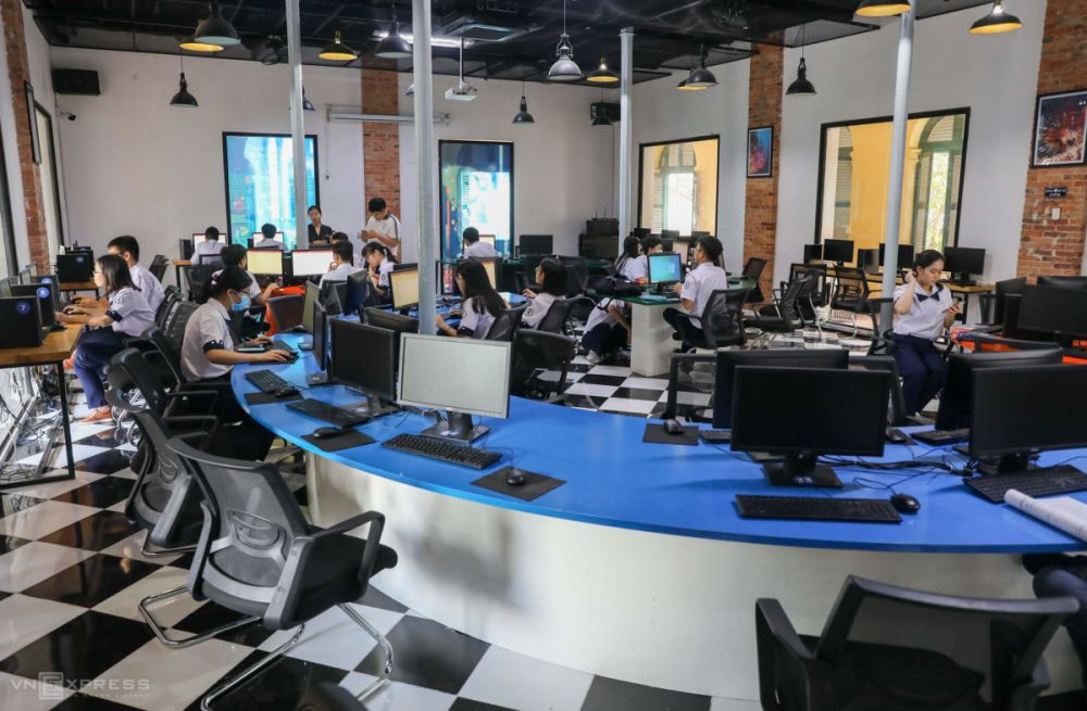 Thư viện 15 tỷ đồng trong ngôi trường hơn trăm tuổi