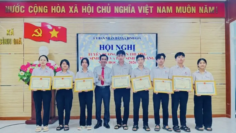 Xã Bình Giã Tuyên Dương Học Sinh Tiêu Biểu Lan Tỏa Tinh Thần Hiếu Học