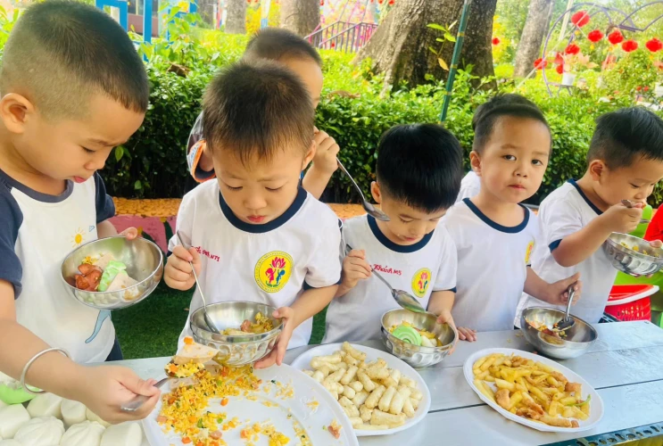 Tiệc Tất Niên Ấm Áp – Chào Năm Mới An Lành