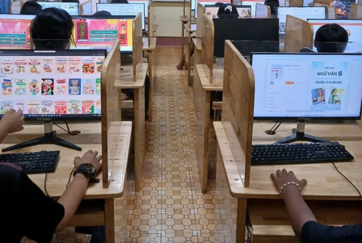 Học Sinh Trường PTDTNT THCS Bình Long Đốt Lửa Tự Hào Với Tuần Lễ Đọc Sách Trên Thư Viện Số DLib K12