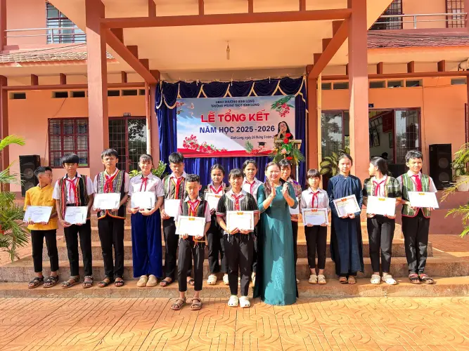 Lễ Tổng kết Trường Phổ Thông Dân Tộc Nội Trú THCS Bình Long – Hành trình tri thức và văn hóa đọc