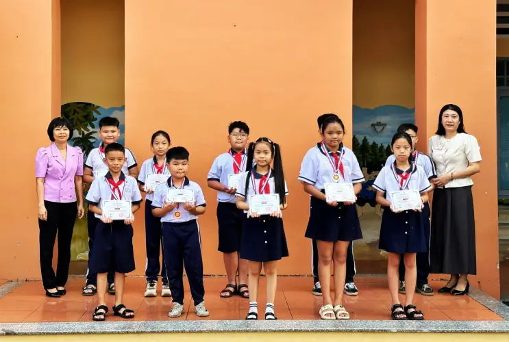 Trường Tiểu học Phú Bình tuyên dương học sinh tích cực tham gia Tuần lễ Đọc sách 2026