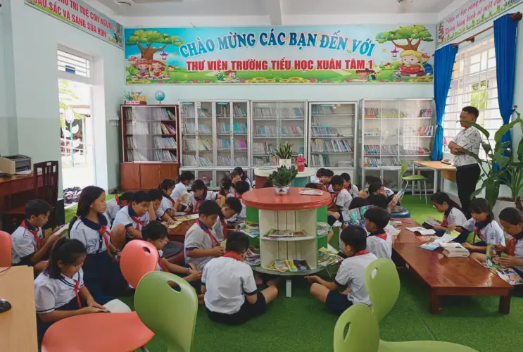 Xây dựng thói quen đọc sách qua tiết đọc thư viện thường niên