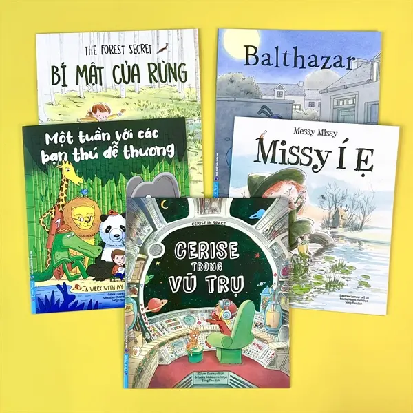 Bộ khám phá thế giới 5 cuốn: Miss Í ẹ, Bí mật của rừng, Bathaza, Trong Vũ Trụ…