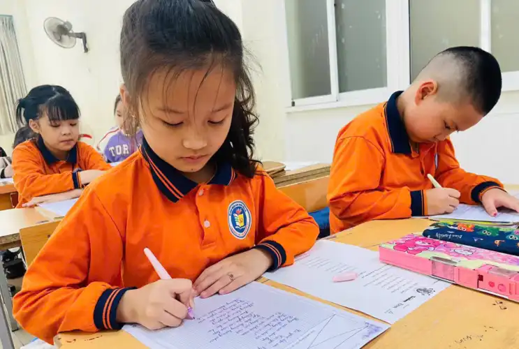 Gần 700 thiếu nhi Hải Phòng hào hứng tham dự cuộc thi "Chữ đẹp Việt lần 2"