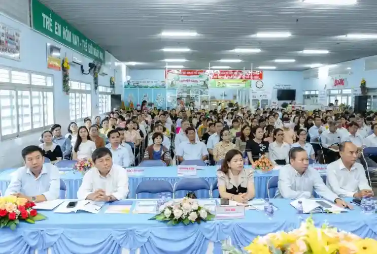 Tập huấn chuyên đề "Xây dựng Thư viện số"