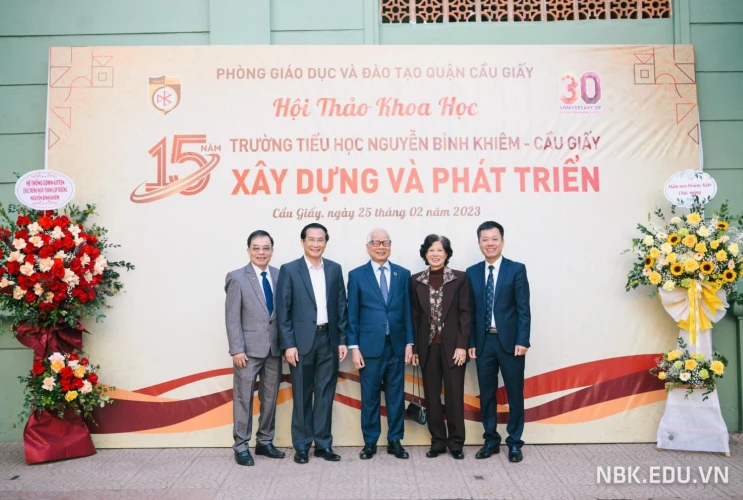 Hội thảo khoa học