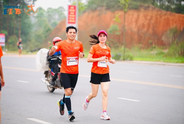 Nơi Cha mẹ và Thầy cô cùng làm gương nhân ái và luyện rèn cơ thể