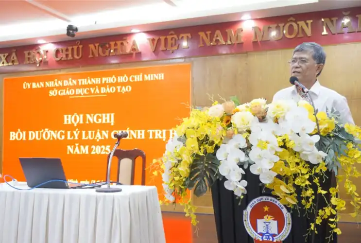 Sở Giáo dục và Đào tạo Thành phố Hồ Chí Minh tổ chức Hội nghị bồi dưỡng chính trị hè 2025: Lan tỏa tri thức, khơi nguồn nhiệt huyết
