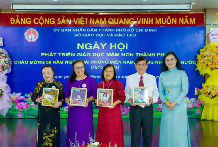 Ngày hội Phát triển Giáo dục Mầm non TP. HCM chào mừng kỷ niệm 50 năm giải phóng miền Nam, thống nhất đất nước.