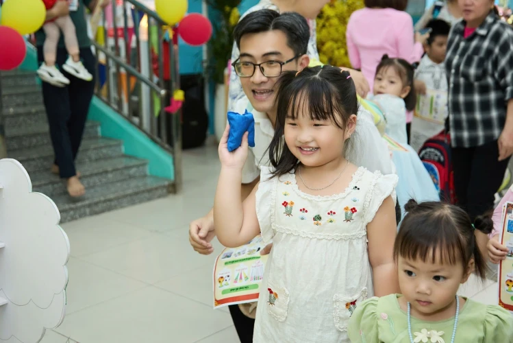 Tết yêu thương ngập tràn niềm vui