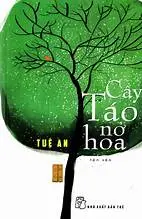 Cây táo nở hoa (tản văn)